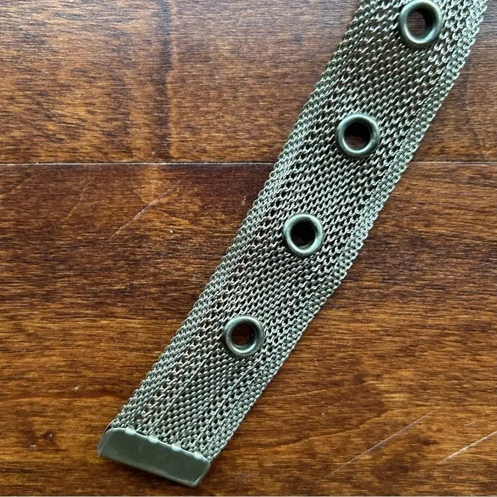 Vintage Silver Mesh Belt with a bit of Black Leather, Super Cool and Unique - Picture 10 of 14